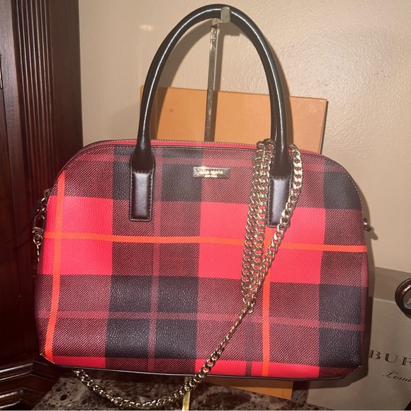 ♥️♥️♥️ Authentic- Kate Spade hand bag ( medium) - Picture 2 of 12